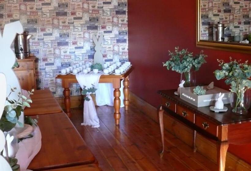 بنسيون Cecil John Rhodes Guest House