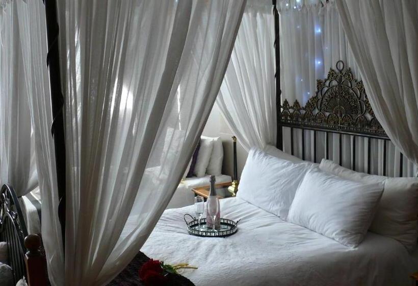 بنسيون Cecil John Rhodes Guest House