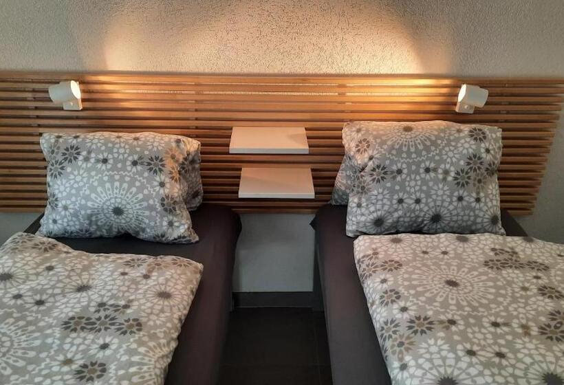 Пансион Guesthouse Petit Pré