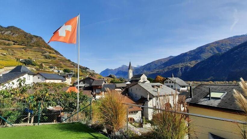 Пансион Guesthouse Petit Pré