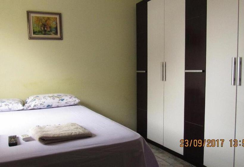 פנסיון Pousada Catarina