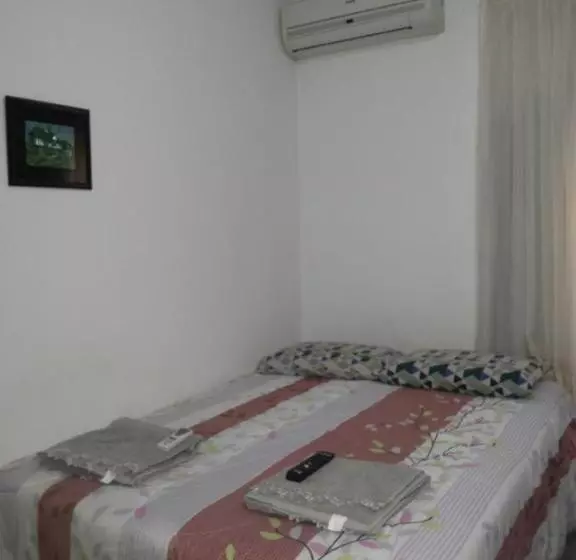 ペンション Pousada Catarina