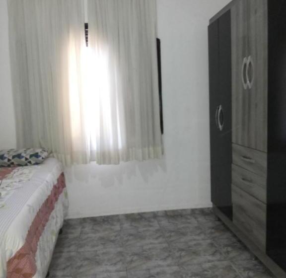 פנסיון Pousada Catarina