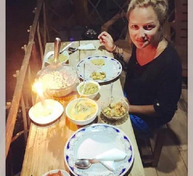 פנסיון Thatched Villa