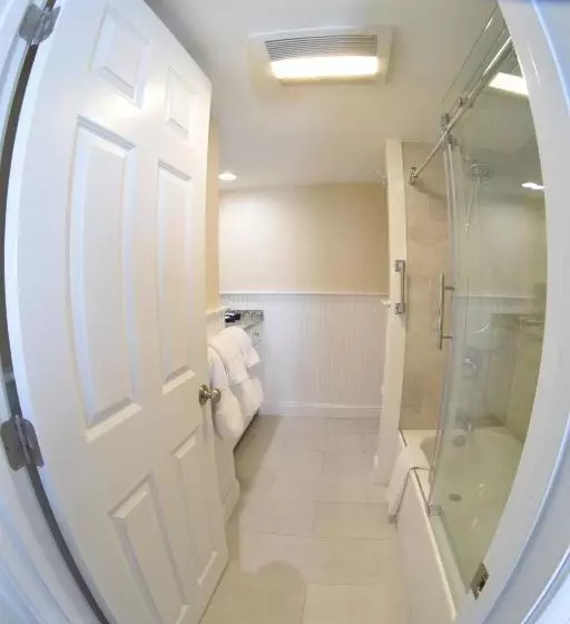 ユースホステル The Inn At Ring's Island