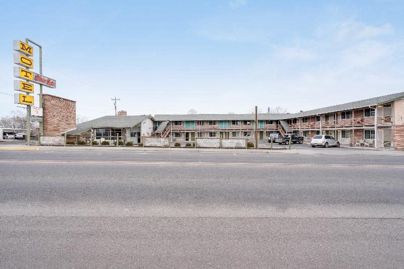모텔 OYO Silver Spur Burns Hwy 20