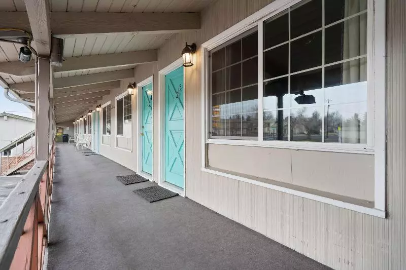 Motelli OYO Silver Spur Burns Hwy 20