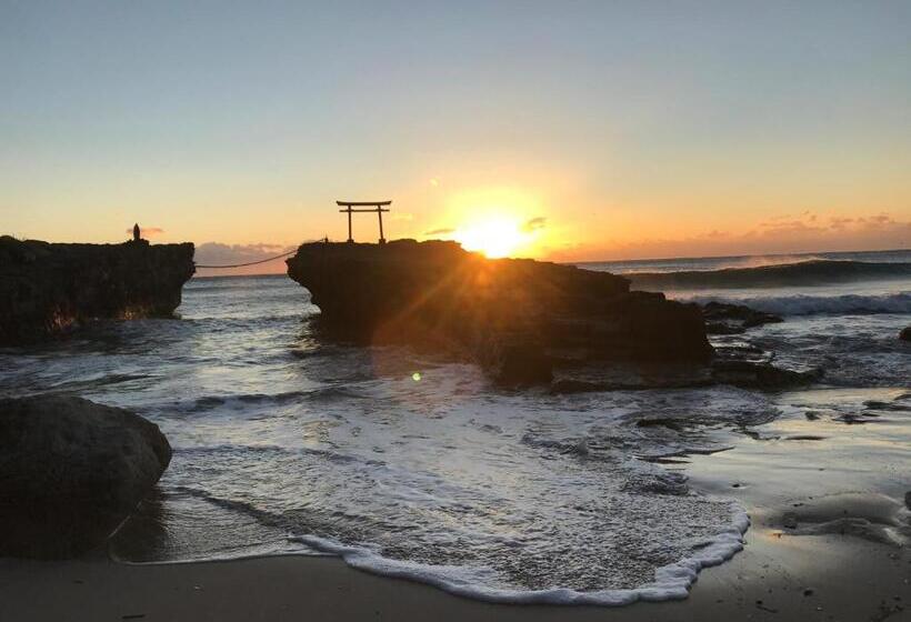 ペンション百万本のバラ A Million Roses