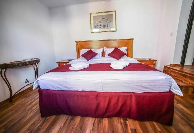 پانسیون Bliss Residence  Parliament