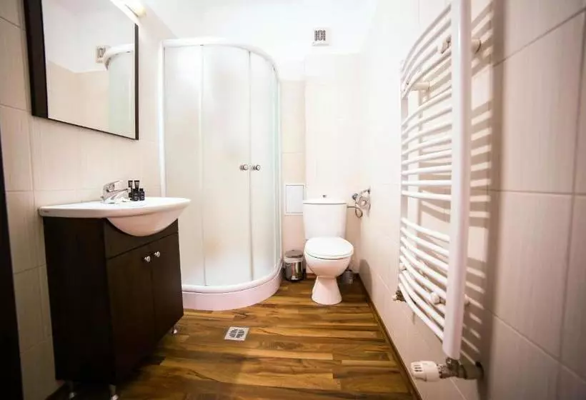 پانسیون Bliss Residence  Parliament