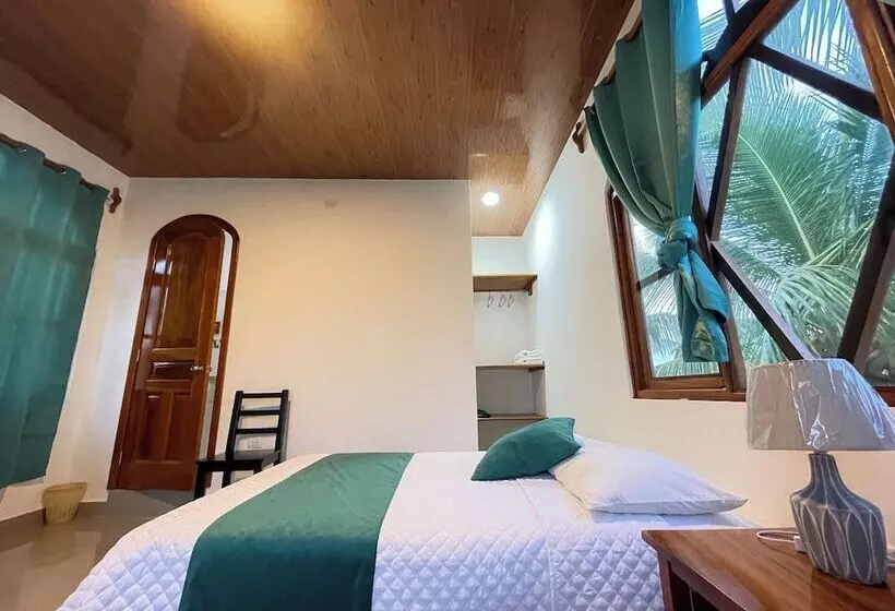 Majatalo Hostal Muro De Las Lagrimas With High Speed Internet Starlink