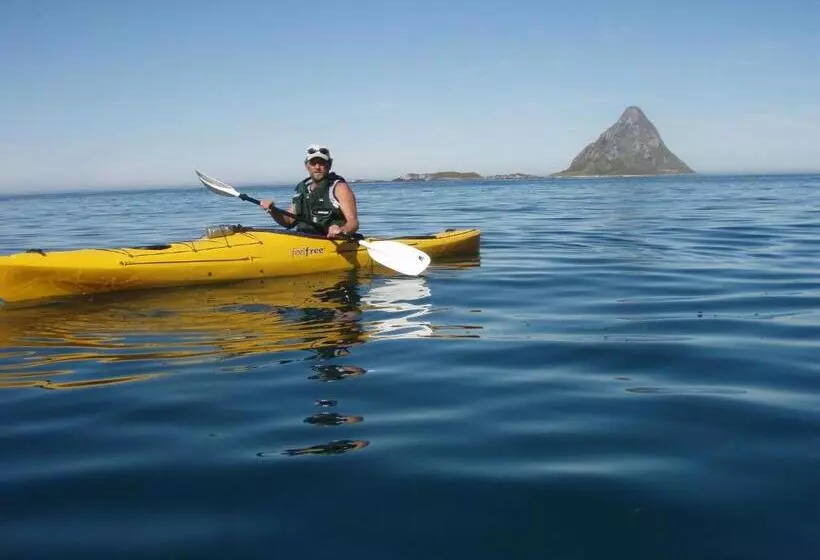 Majatalo Midnattsol Rom Og Hytter