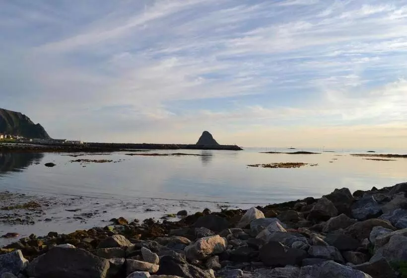 Majatalo Midnattsol Rom Og Hytter