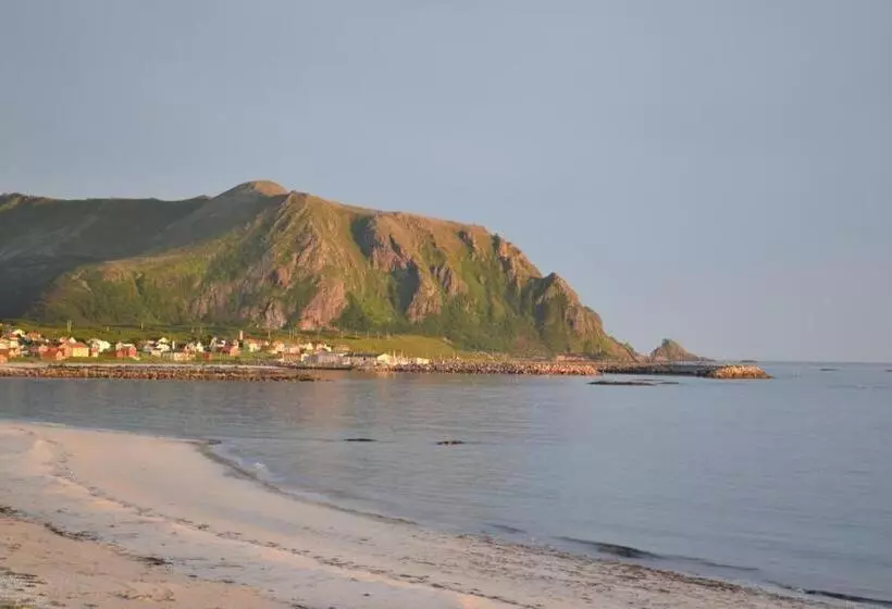 Majatalo Midnattsol Rom Og Hytter