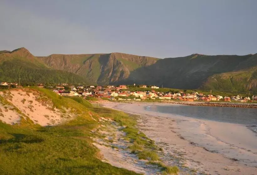 Majatalo Midnattsol Rom Og Hytter