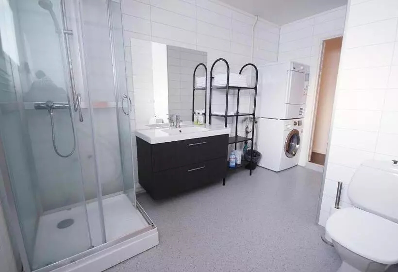 Majatalo Midnattsol Rom Og Hytter