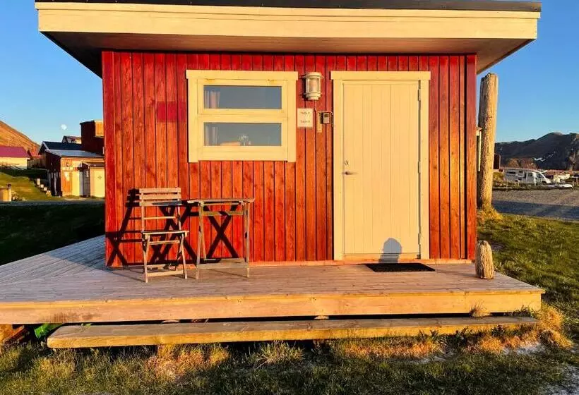 Majatalo Midnattsol Rom Og Hytter