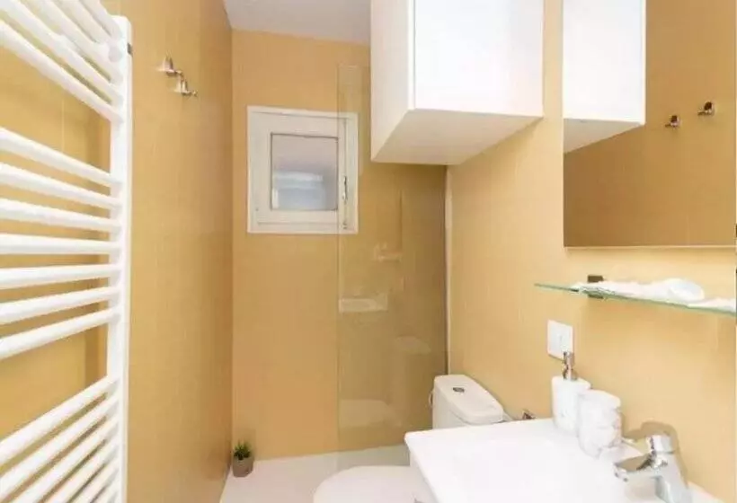 Apartamentos Mikka Mundial