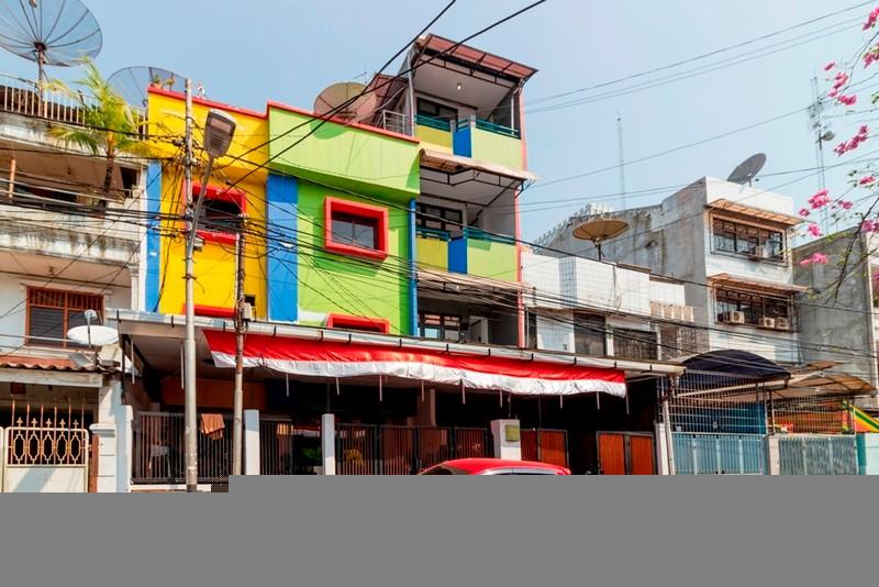 بنسيون Reddoorz Near Gajah Mada Plaza 2