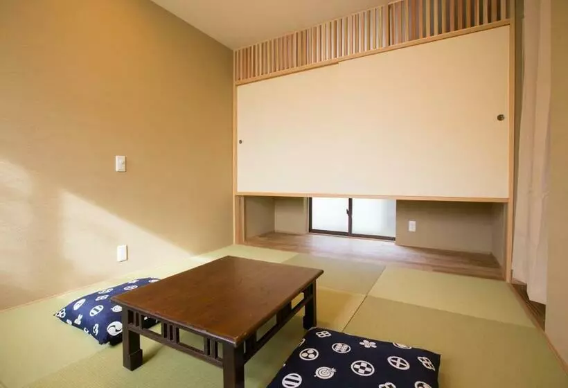 ペンション Shioriya