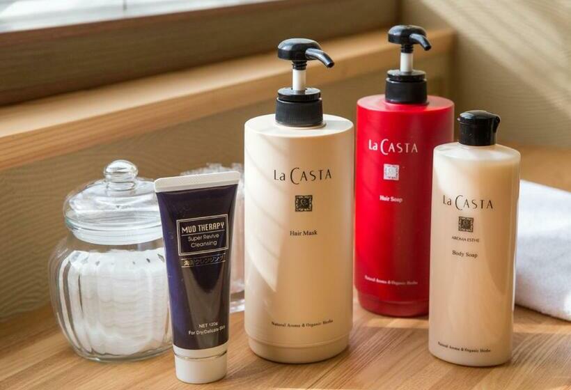 بنسيون Shioriya