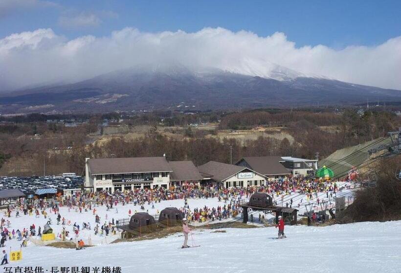 بنسيون Shioriya