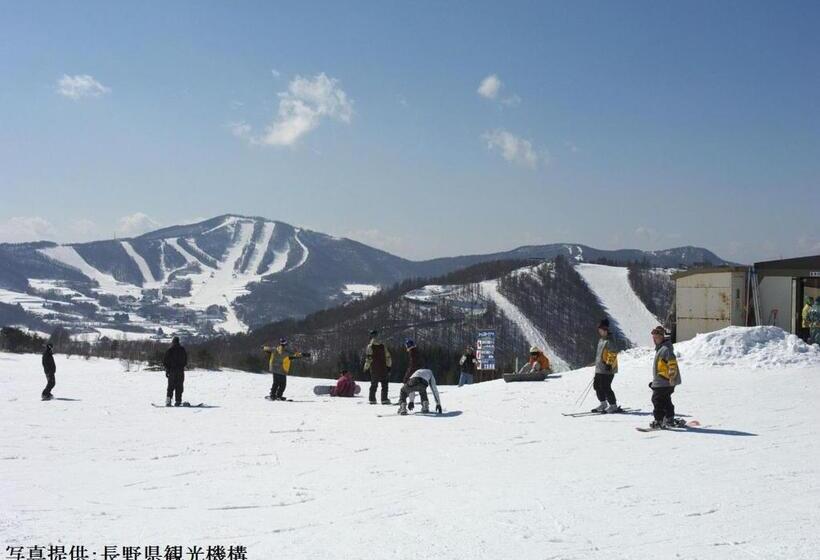 بنسيون Shioriya