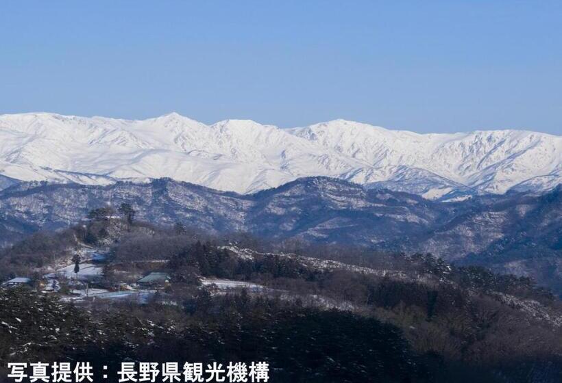 بنسيون Shioriya