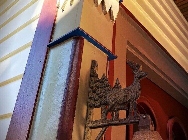 Rose Street Bed & Breakfast