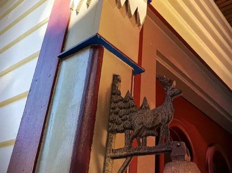 Rose Street Bed & Breakfast