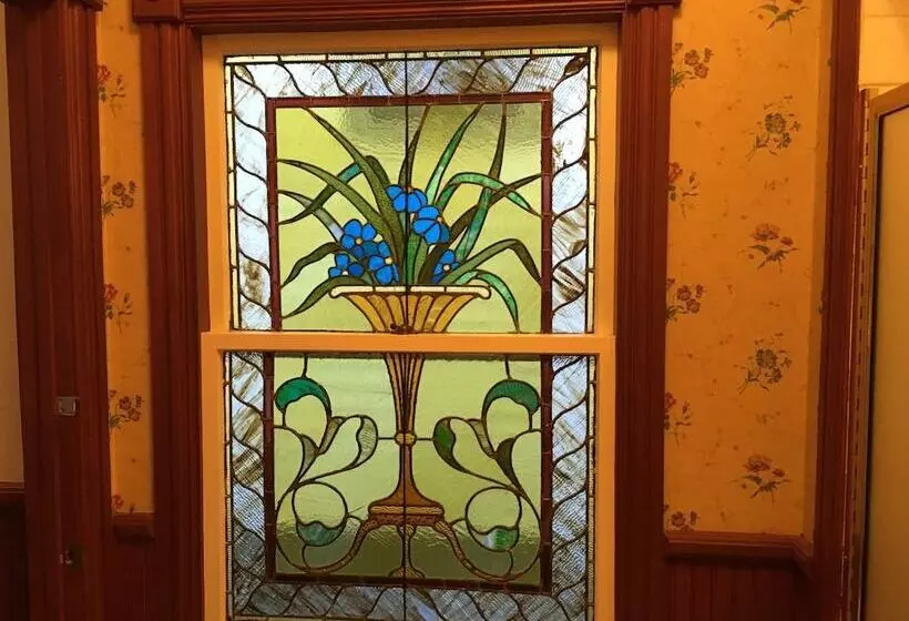 Rose Street Bed & Breakfast