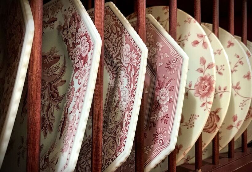 Rose Street Bed & Breakfast