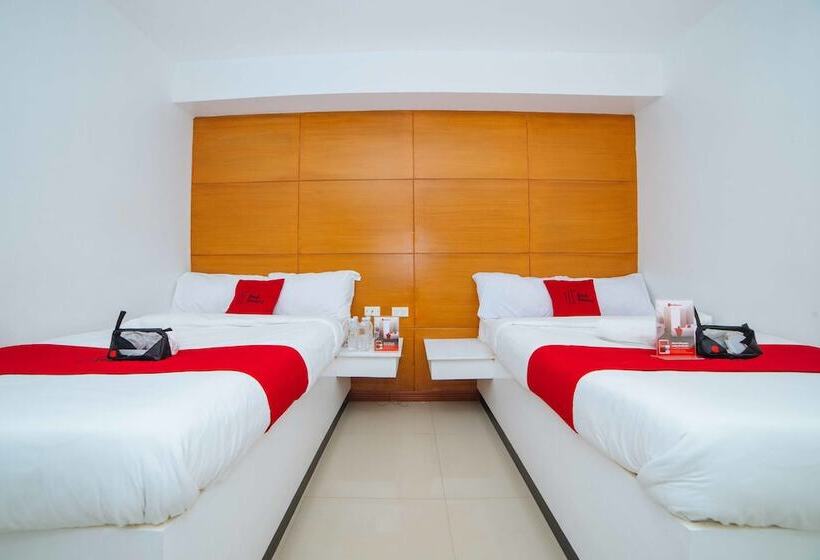 Hotel Reddoorz Near Bambang Station