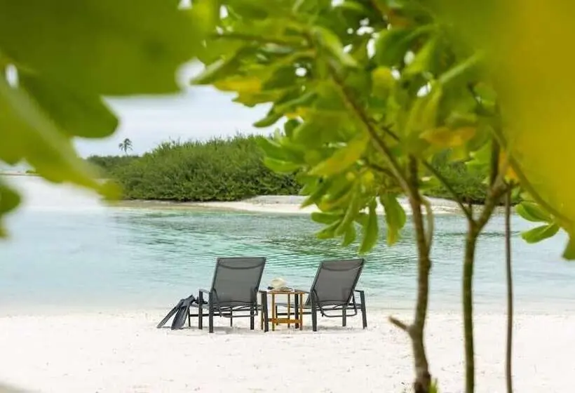 هتل Manta Beach Retreat
