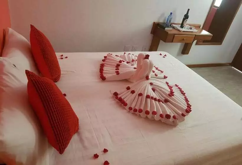 تختخواب و صبحانه Limrock