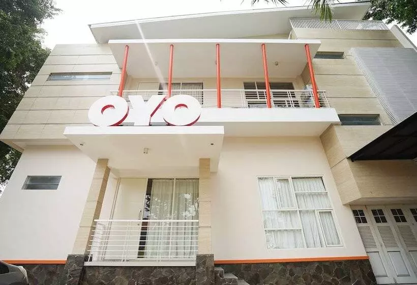 ホテル Oyo 782 Semampir Residence At Citraland