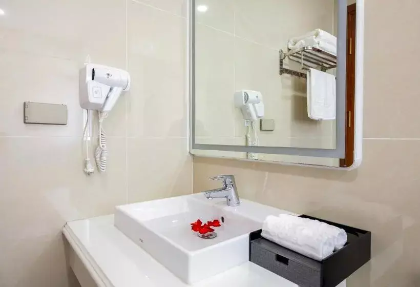 Emirates Hotel Phu Quoc
