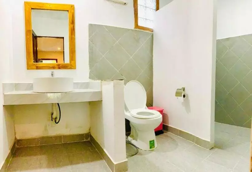 Retkeilymaja Onederz Koh Rong Sanloem