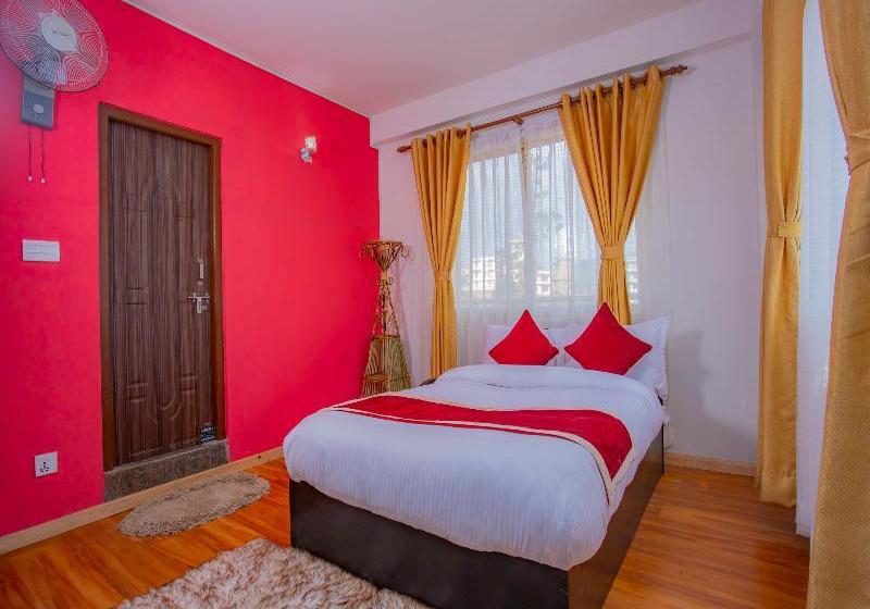 هتل Oyo 361 Jhigu Chhen