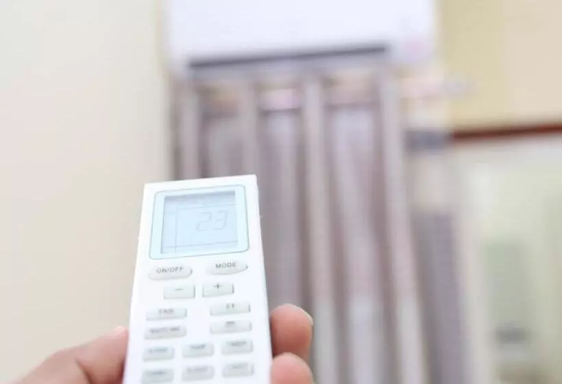 پانسیون Clove Beach