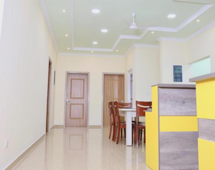 پانسیون Clove Beach