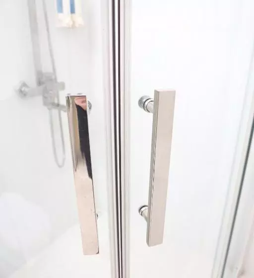 پانسیون Clove Beach