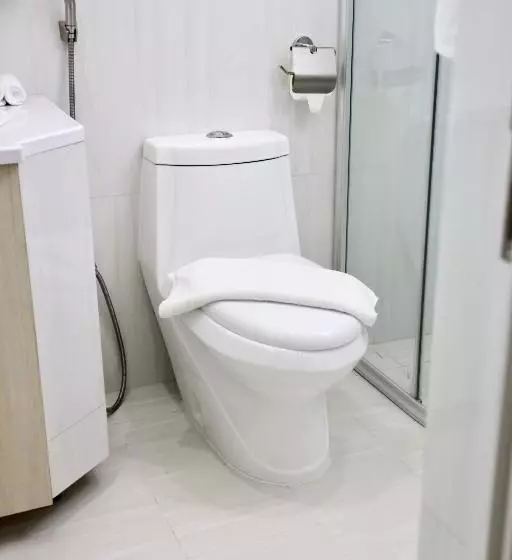 پانسیون Clove Beach