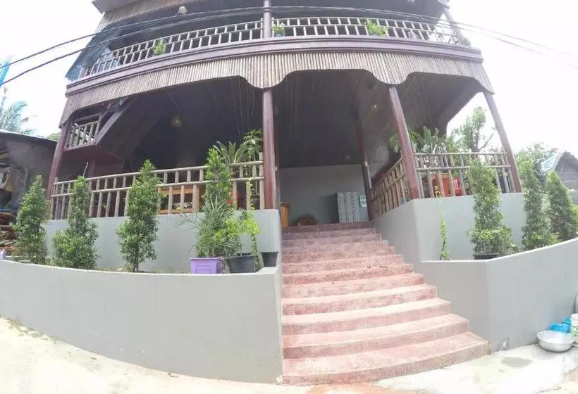 ペンション Koh Rong Boutique Wooden