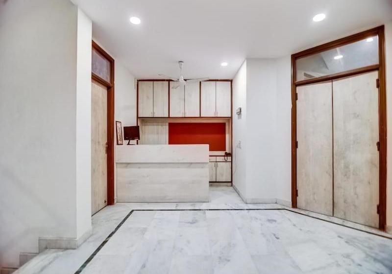 Pensão Krishna Suites