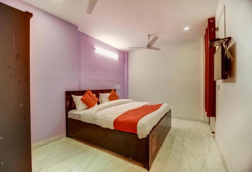 Pensão Krishna Suites