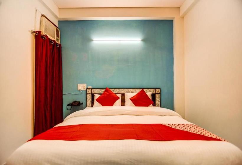 Pensão Krishna Suites