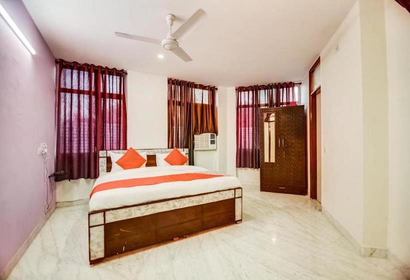 Pensão Krishna Suites