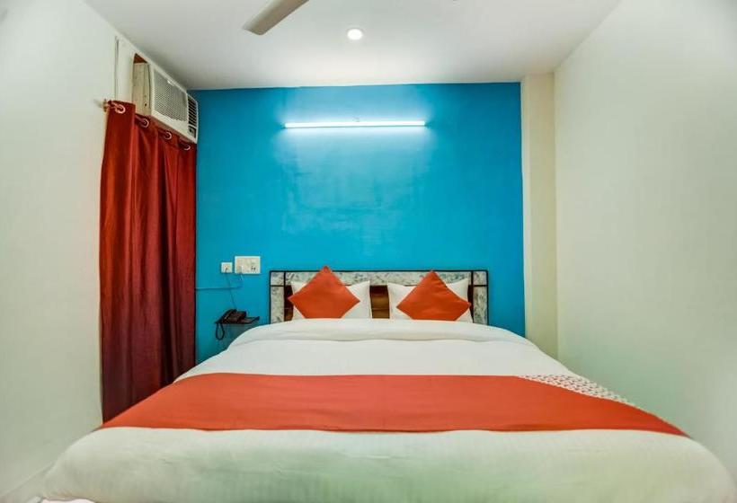 Pensão Krishna Suites