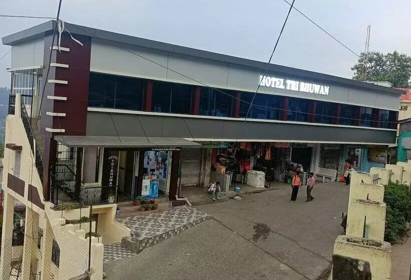 Hotelli Goroomgo Tribhuwan Ranikhet